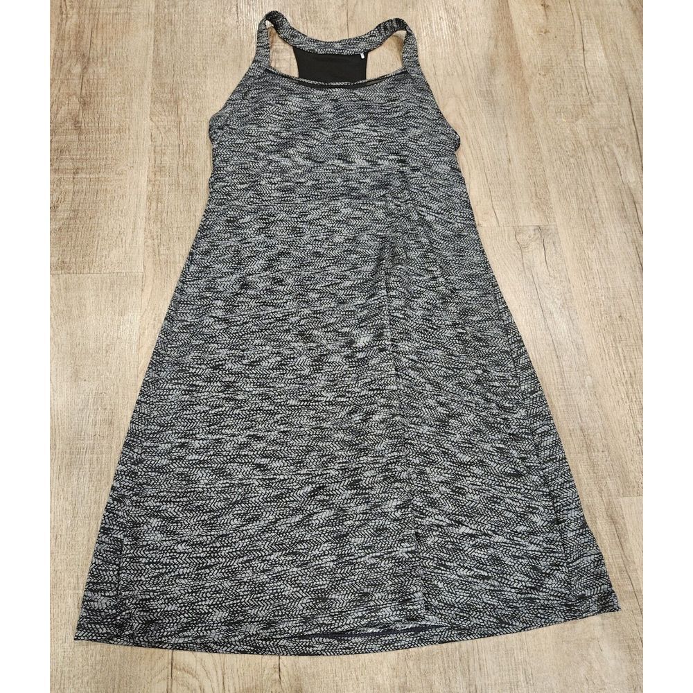 MPG Mondetta Performance Gear woman golf Tennis dress size M black white Casual